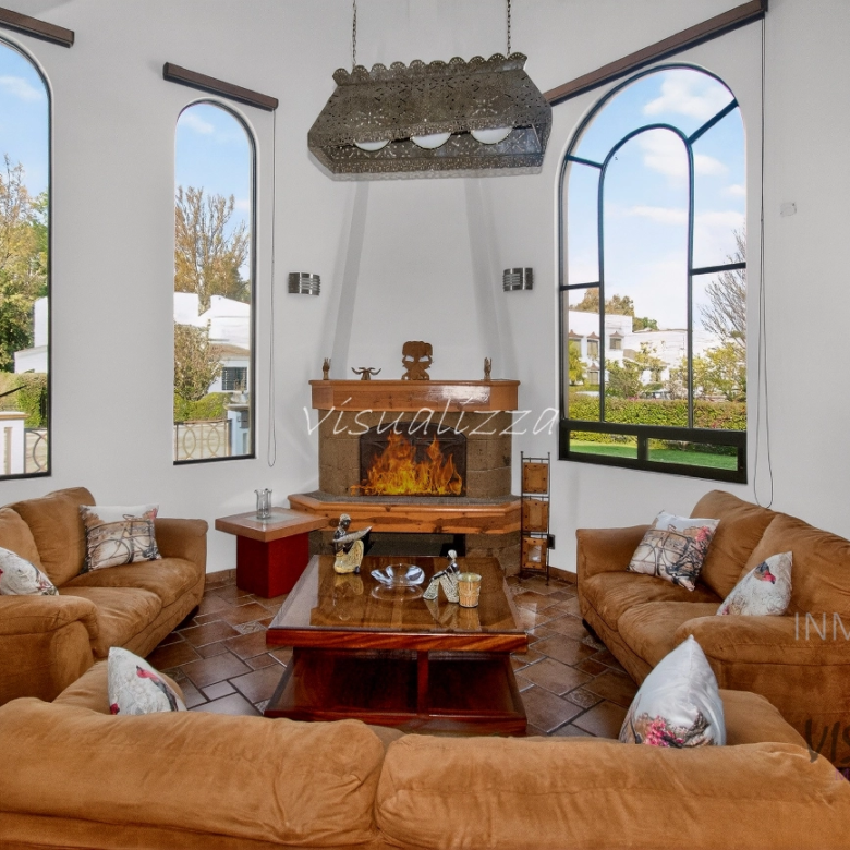 Visualizza Inmobiliaria Tequisquiapan Casa en Venta Club de Golf Tequisquiapan: Doble Altura, Bóvedas y Gran Jardín %